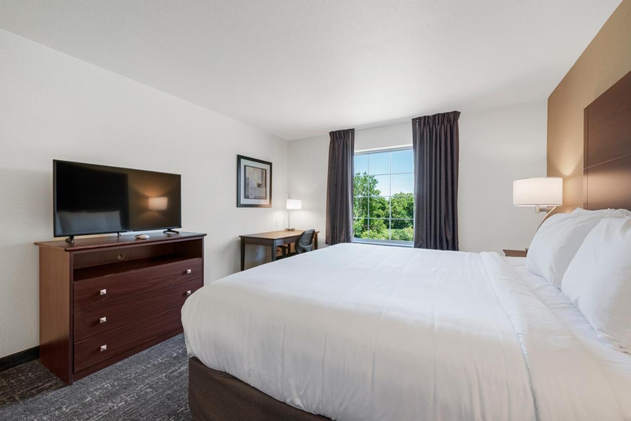 Hotel Cobblestone Hotel&suites -