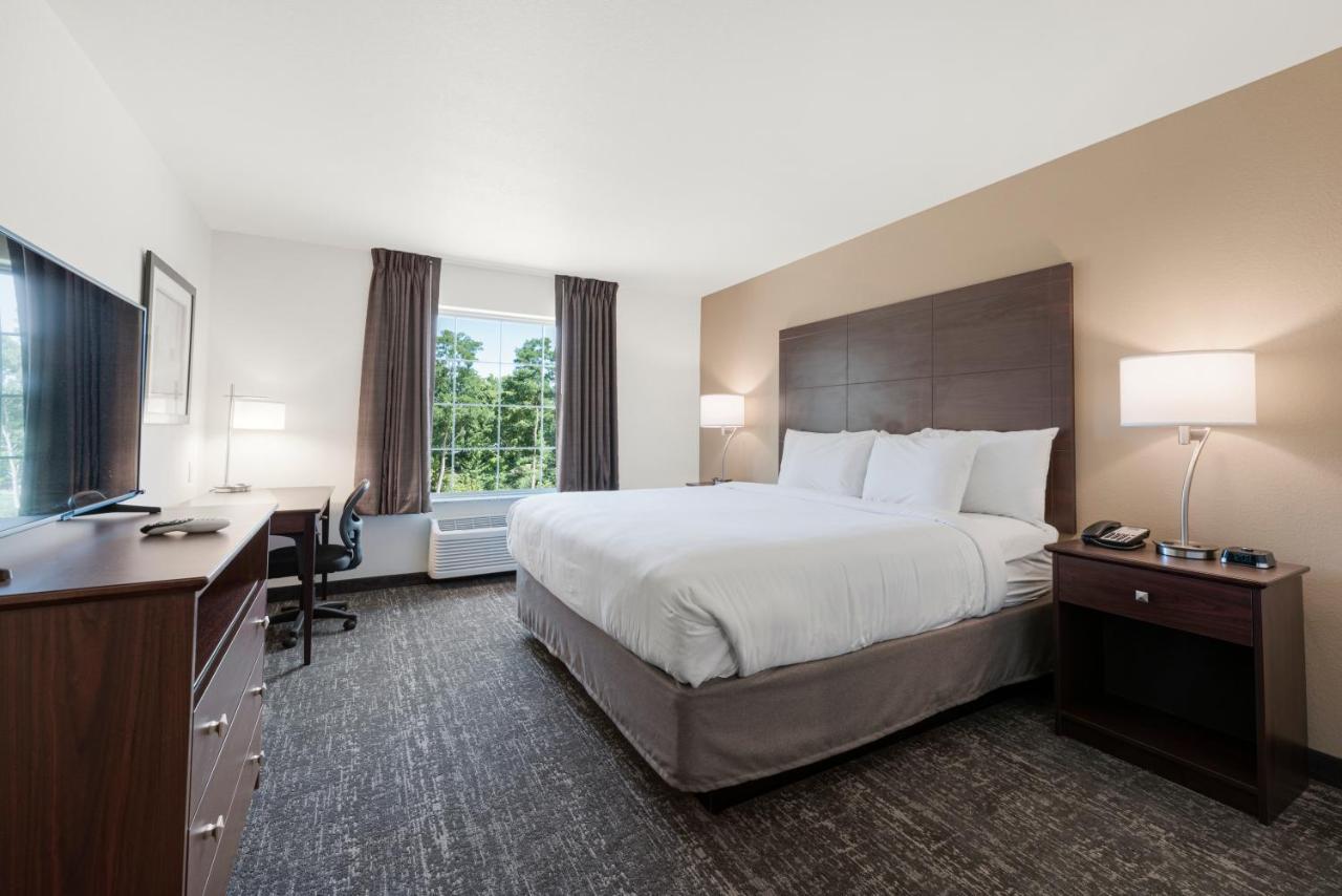 Cobblestone Hotel&suites - Hotel