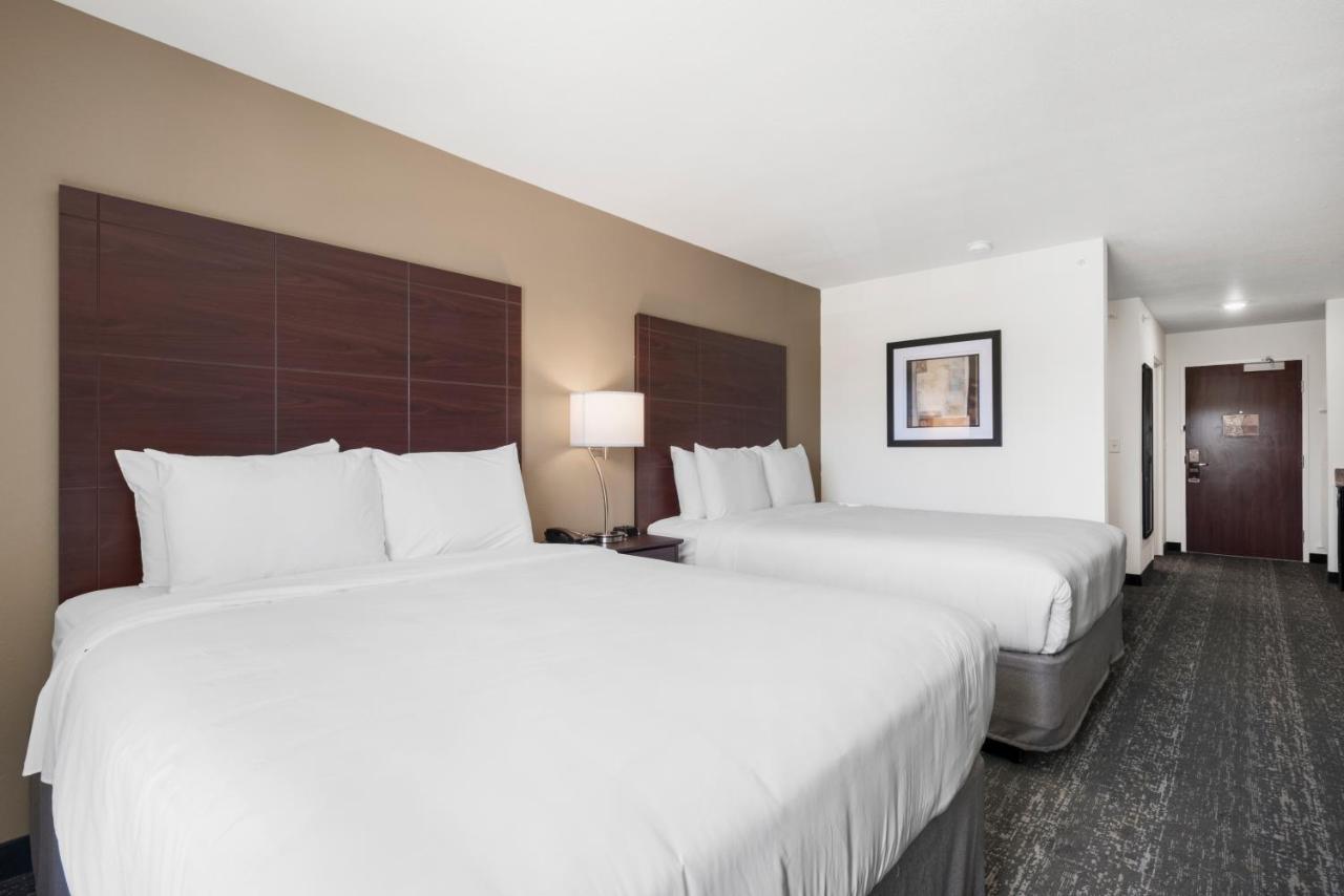 Hotel Cobblestone Hotel&suites -